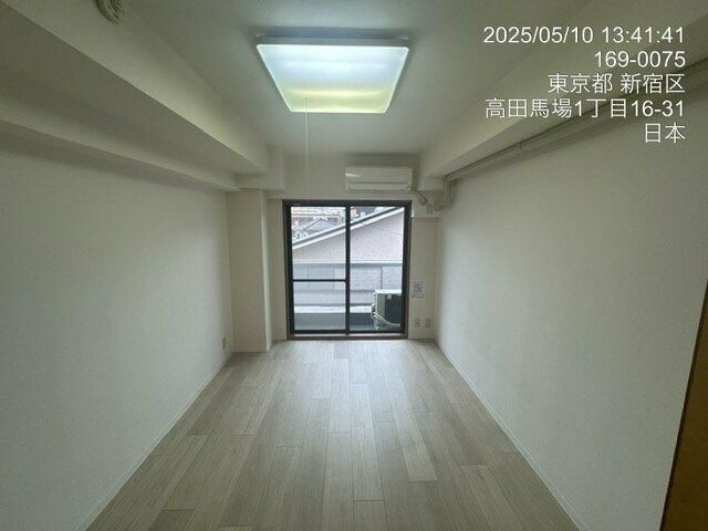 ＫＩＫビルの寝室