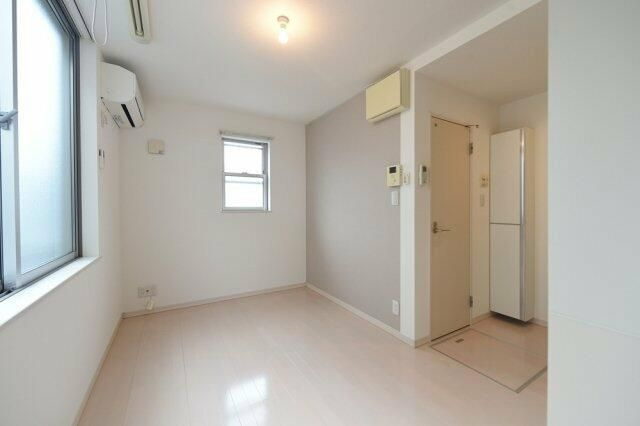 ウィンズ・パレ西落合