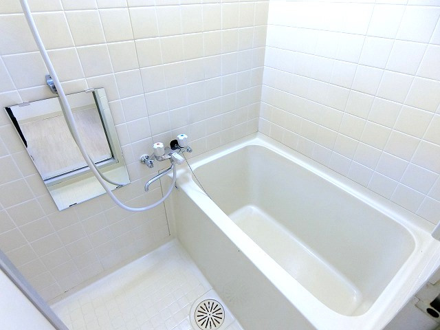 サンロード昭島の浴室|※別部屋のイメージ写真です。