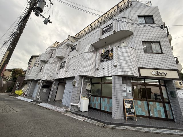 ROYALPALACE桜の町の外観