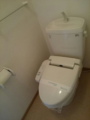 【トイレ】 | カーム・リリー