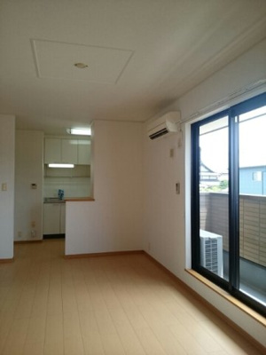 【居間・リビング】 | カーム・リリー