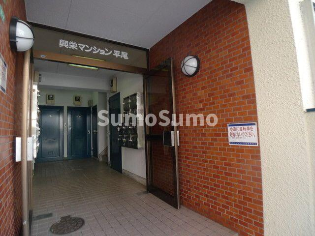 興栄マンション平尾 のエントランス