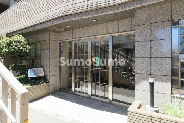 菱和パレス世田谷桜新町のエントランス|毎日通るエントランスはこのようになっています