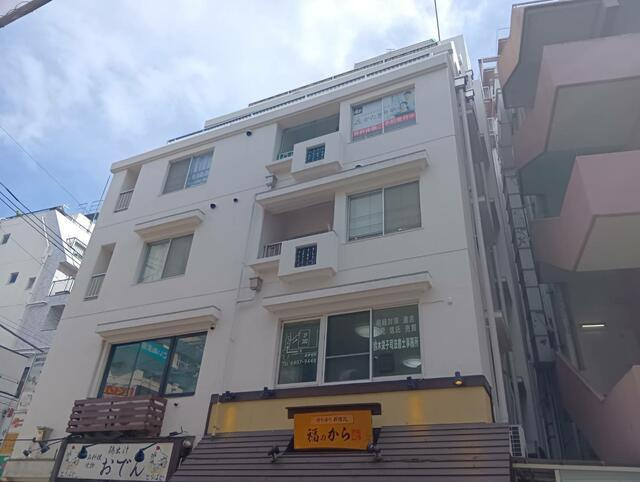 藤和下北沢ハイタウンＢ棟の外観| 