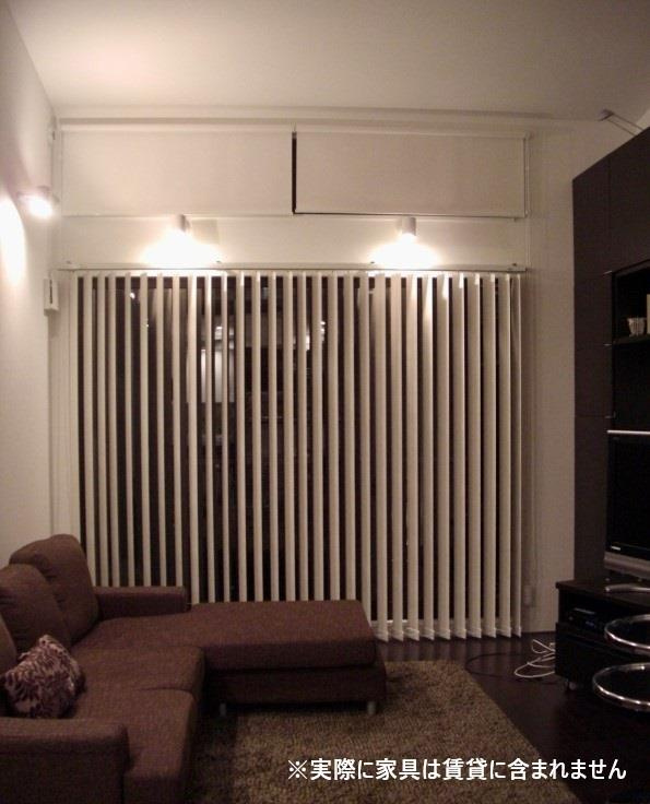 青葉台戸建の居間・リビング