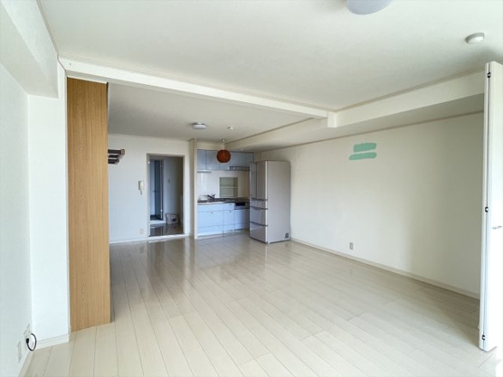 【居間・リビング】 | シーアイヴィラ伊豆熱川