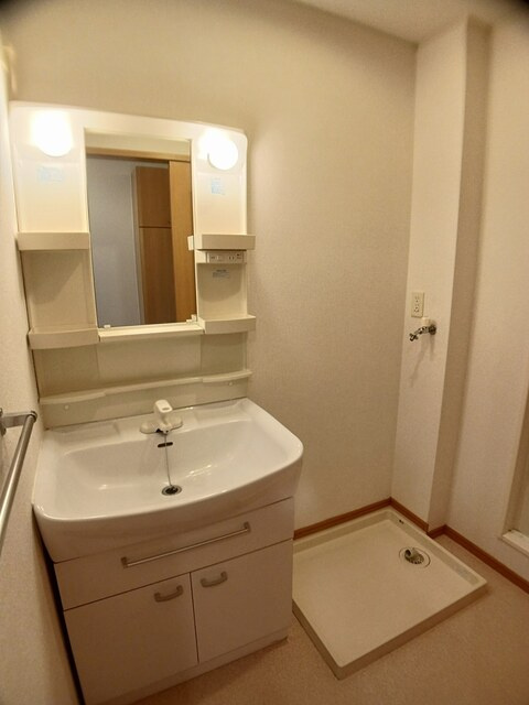 セレーノ（北本郷）の洗面所