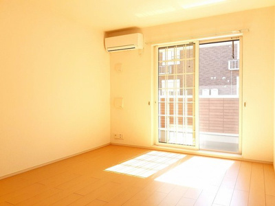 【居間・リビング】 | メゾンジュネスＣ