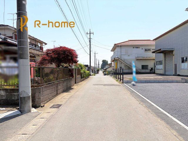 石岡市鹿の子第1　新築戸建て　1号棟の前面道路含む現地写真|堂々！建物完成♪実際のお部屋をご見学可能です♪
ご見学が一番の資料！お気軽にお問い合わせ下さい♪