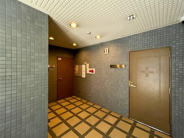 碑文谷壱番館のロビー