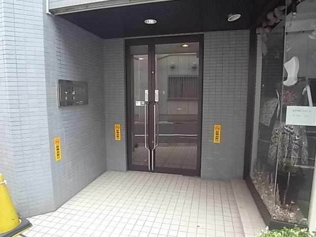碑文谷壱番館のエントランス