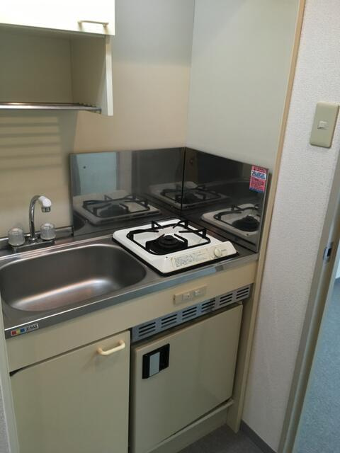 碑文谷壱番館のキッチン