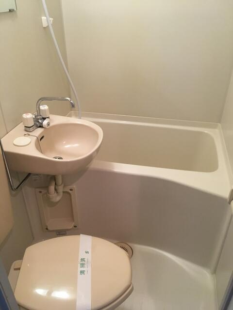 碑文谷壱番館の浴室