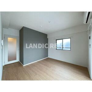 【内装】 | クロス天神南