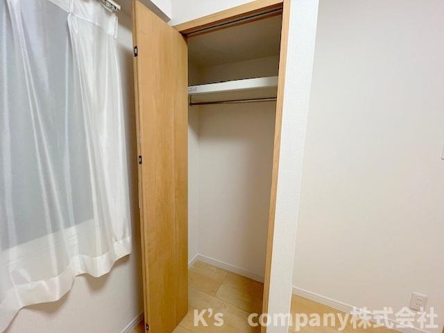 藤沢市片瀬海岸2丁目　ライオンズマンション片瀬江ノ島第２の収納|納戸４.４帖の収納スペース◇