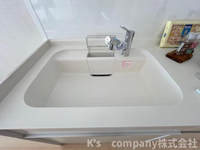 藤沢市片瀬海岸2丁目　ライオンズマンション片瀬江ノ島第２のキッチン|人造大理石のおしゃれなシンク◇