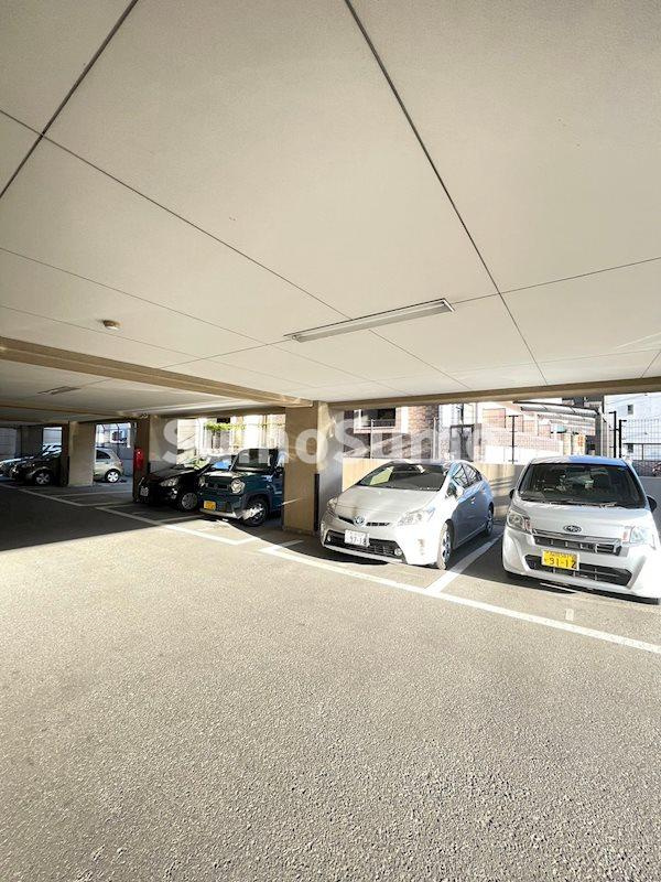 OAK　VILLA　HAKATA　EASTⅡの駐車場