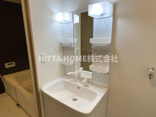 エールとよおかビルの洗面所|独立洗面台付きで身支度はバッチリ！