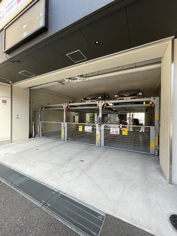 MODERN PALAZZO大名の外観