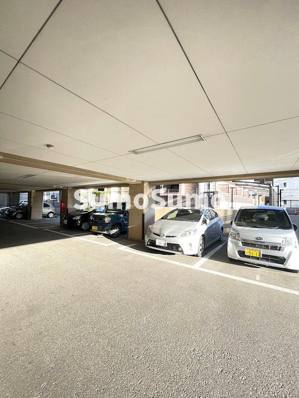 OAK　VILLA　HAKATA　EASTⅡの駐車場