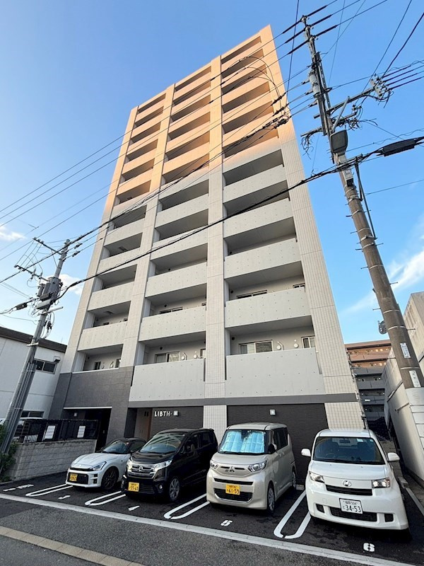 LIBTH南福岡の外観