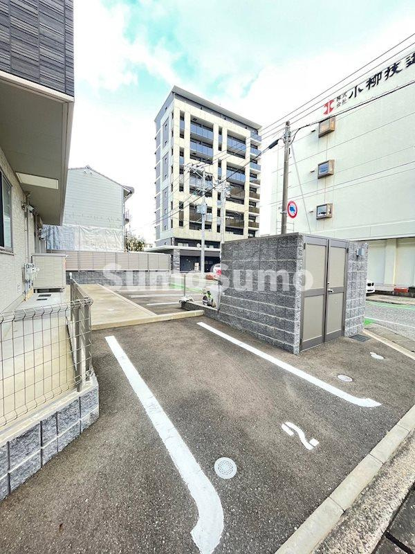 D-room Hakata Eastの駐車場