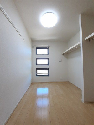 【寝室】 | マリーゴールド