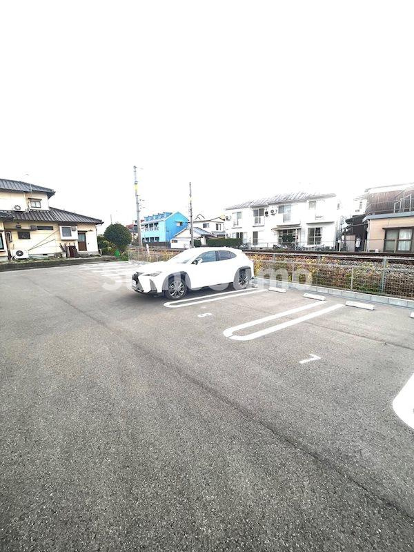 D-room笹原駅南の駐車場