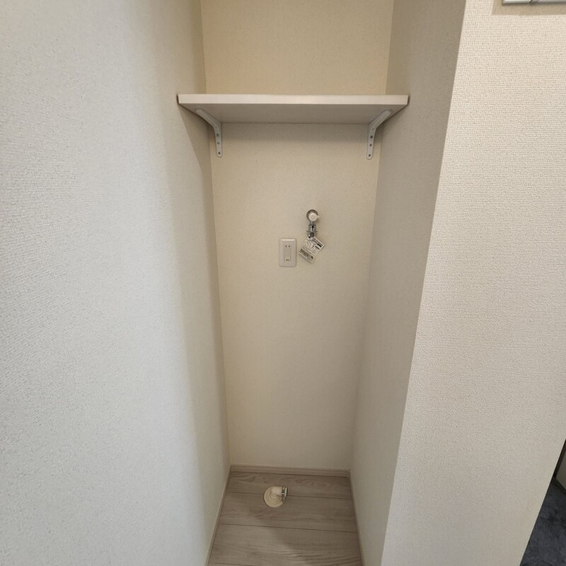 MELDIA浅草Ⅱの玄関