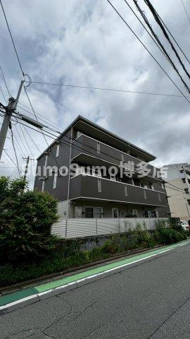 D-roomアルバ諸岡B棟