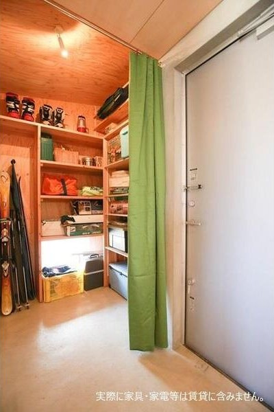 大池町汐取戸建の収納