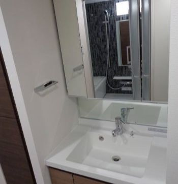 【洗面所】 | ジェノヴィア三ノ輪Ⅱスカイガーデン | 使いやすい洗面所です