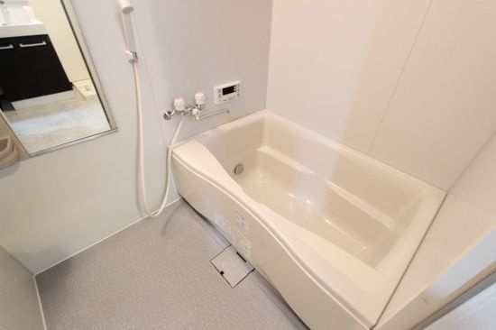 ドウェル当知の浴室|コンパクトで使いやすいお風呂です