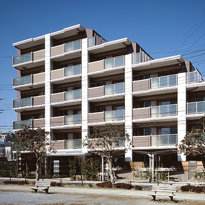 アンビシャス京王堀之内の外観