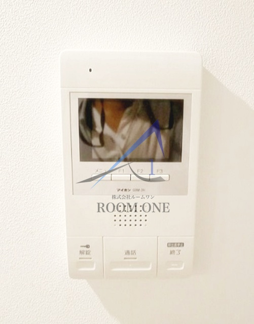 LEGALAND西小山のセキュリティ|モニター付インターホンです。