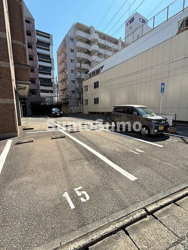 Medio21の駐車場
