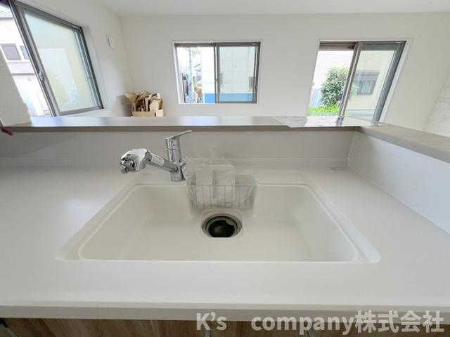 ◎茅ヶ崎市赤羽根　新築戸建のキッチン|人造大理石のおしゃれなシンク◇