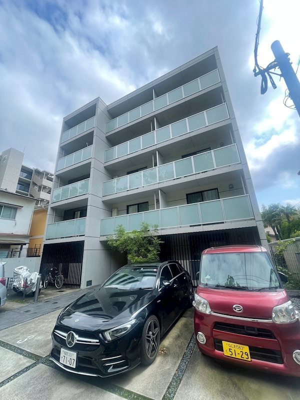 Branche箱崎宮前