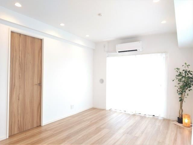 マンション島津山の洋室|個人の部屋や寝室として使える洋室です