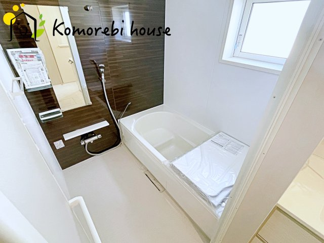 さいたま市北区別所町　2期　新築一戸建て　ブルーミングガーデン　01の浴室|きれいなお風呂です