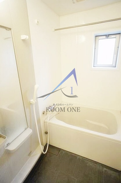 アムール・Ｗの浴室|お風呂です。