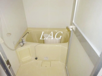 【浴室】 | レジデンス武井 | お風呂です。