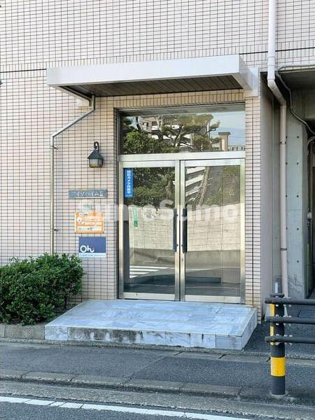 アイゾハイムⅡのエントランス