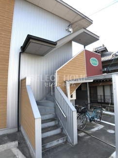 【エントランス】 | 毎日通るエントランスはこのようになっています
