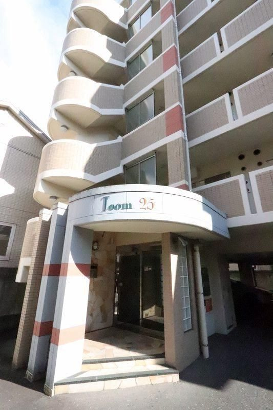 TOOM25の外観