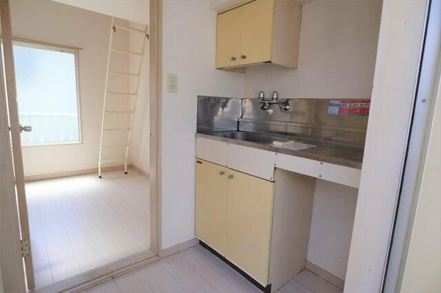 プラザドゥサビーネＡ棟のキッチン