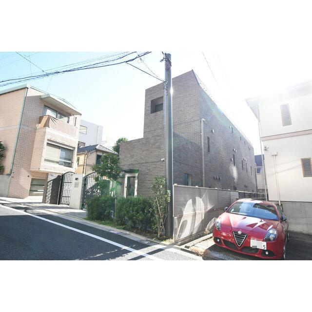 MSR EBISU Garden side