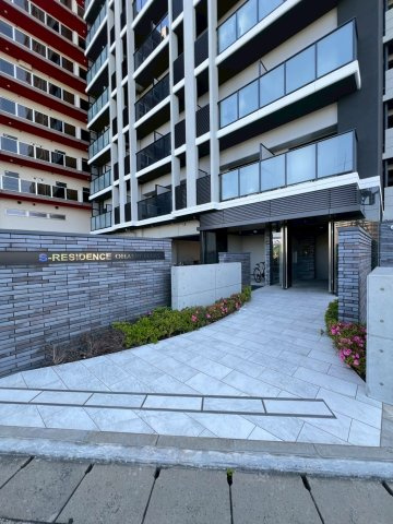 S-RESIDENCE大橋FLUSSのエントランス