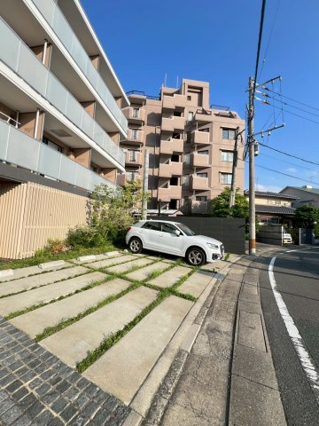 quador高取の駐車場
